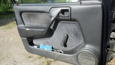 Opel Vectra 1995, kuva 4/8