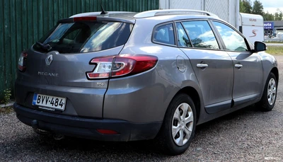 Renault Megane 2011, photo 7/18