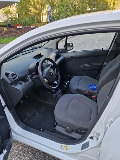 Chevrolet Spark 5-ov + AC 1,0 50kW MT5 2012, kuva 2/12