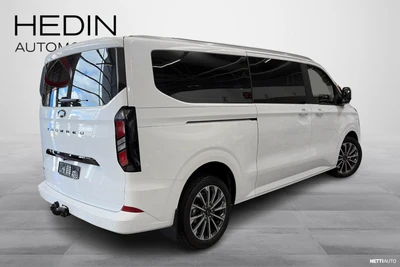 Ford Tourneo Custom 2026, photo 2/25