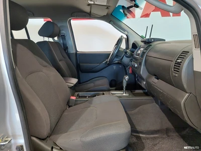 Nissan Navara 2007, photo 7/17