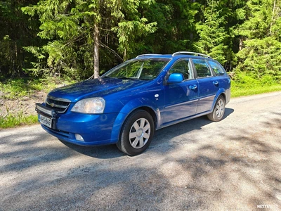 Chevrolet Nubira 2010, kuva 1/4