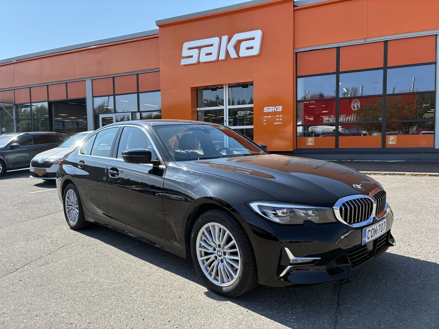 BMW 320