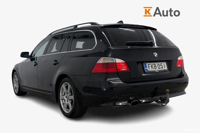 BMW 520 E61 Touring 2007, photo 2/40