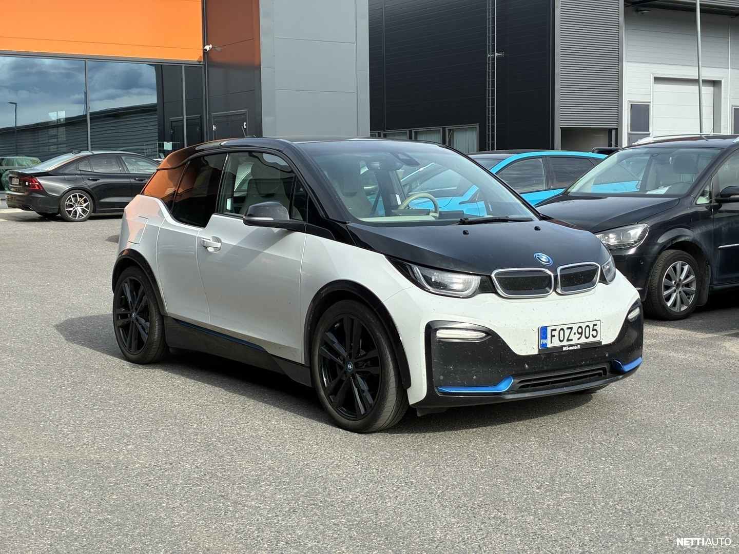 BMW i3s