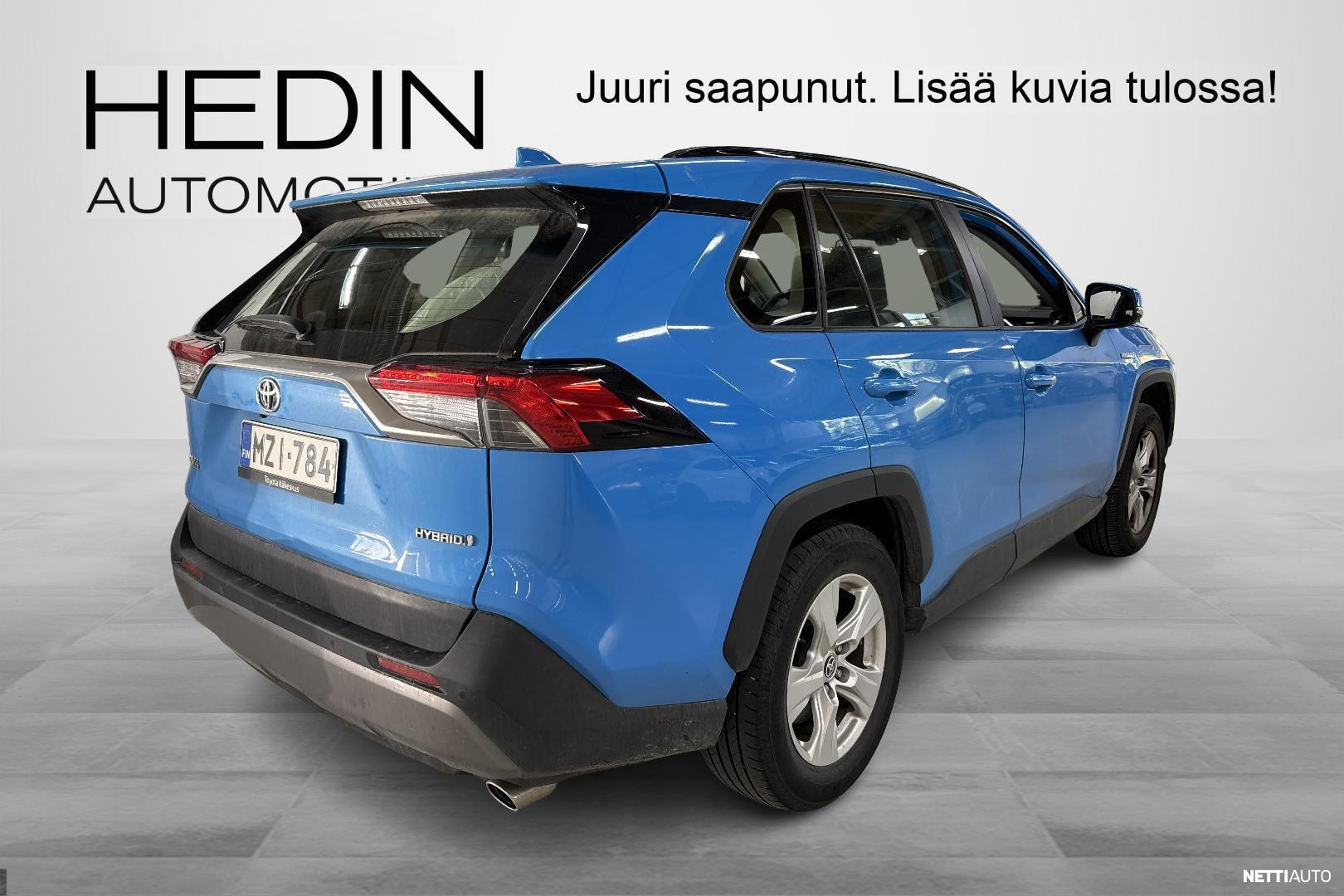 Toyota RAV4 2021, kuva 2/3