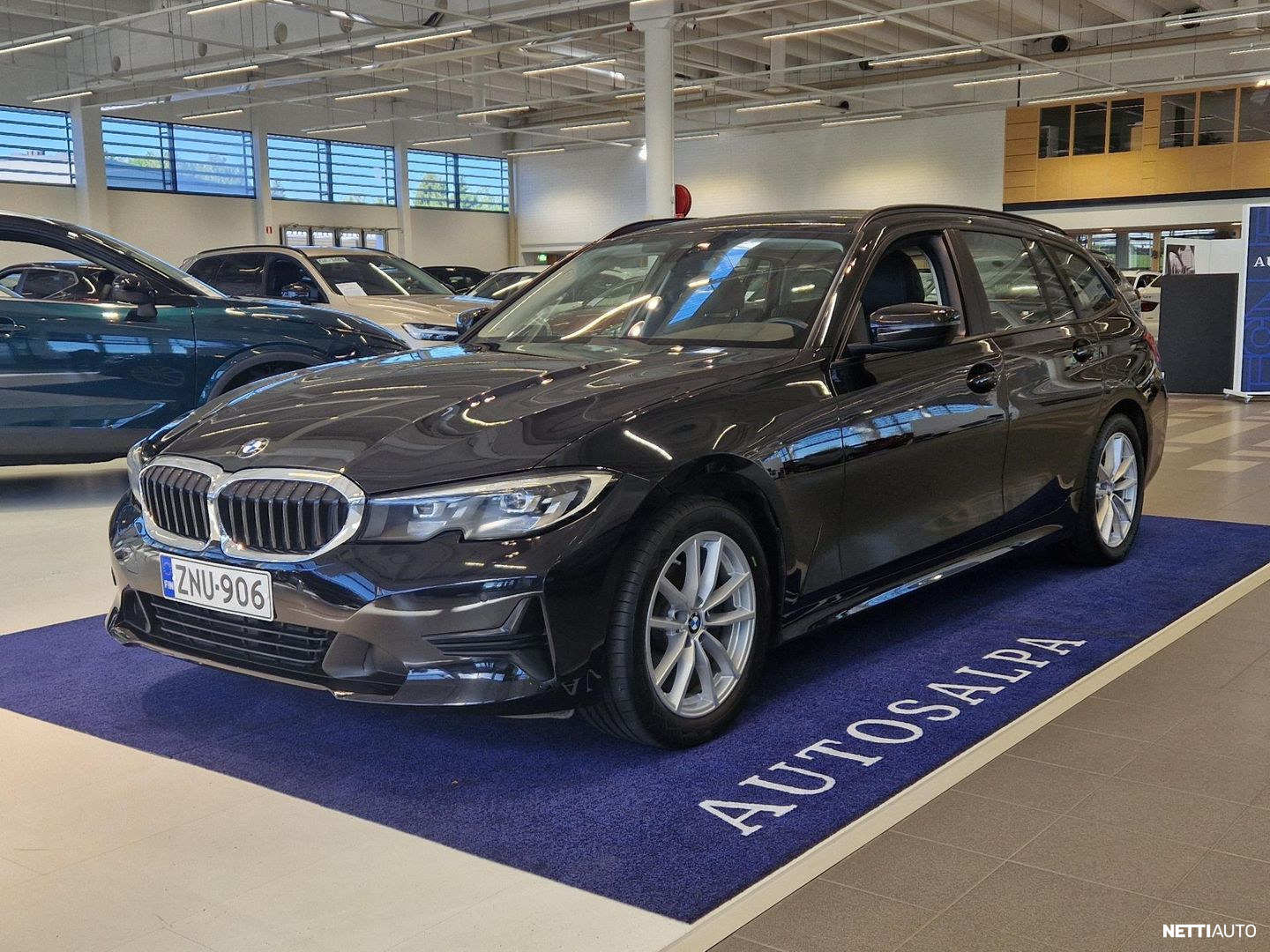 BMW 320