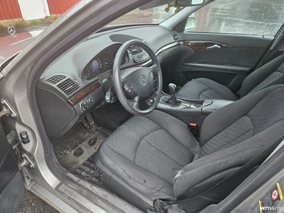 Mercedes-Benz E 200cdi classic 2003, photo 7/11