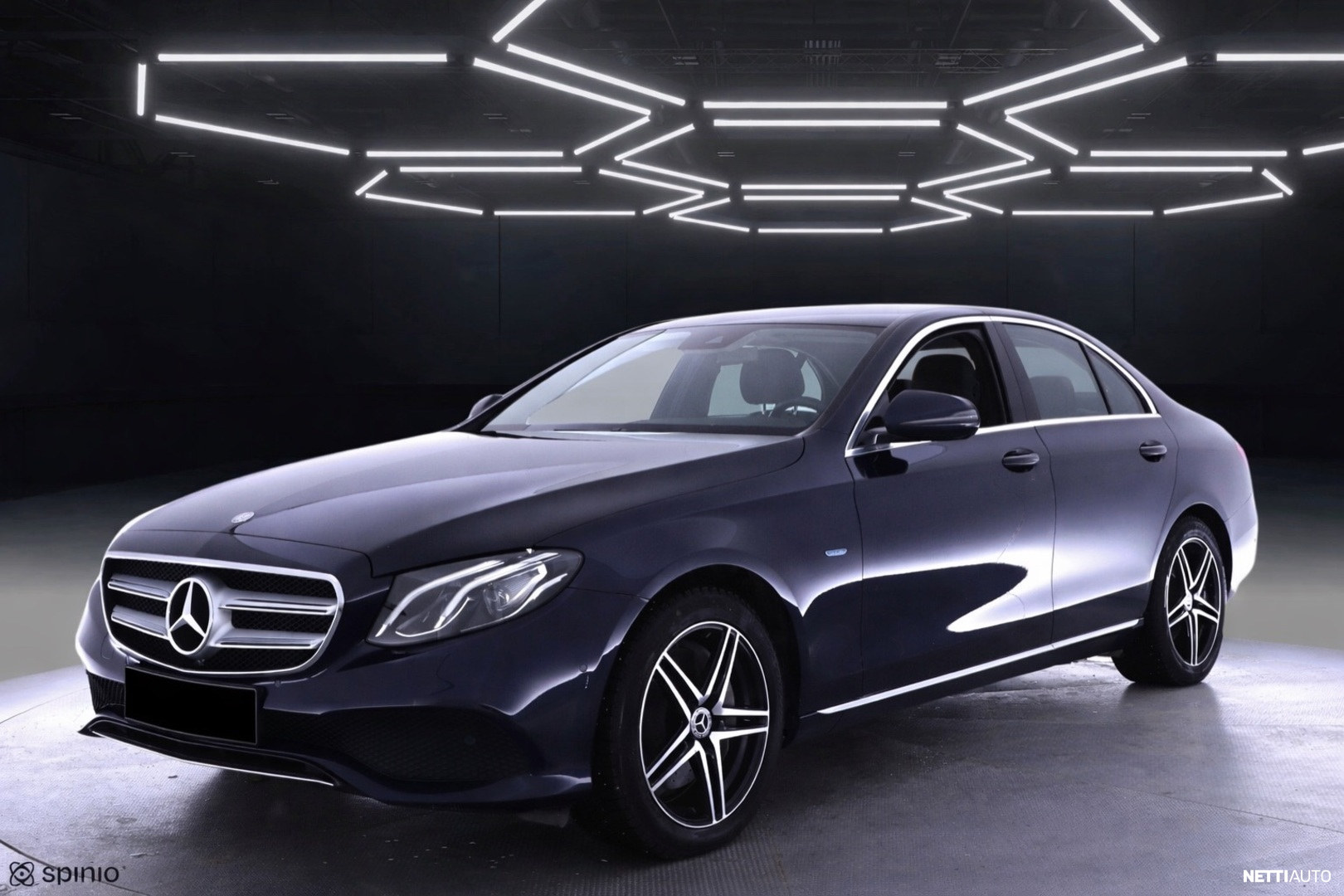 Mercedes-Benz E