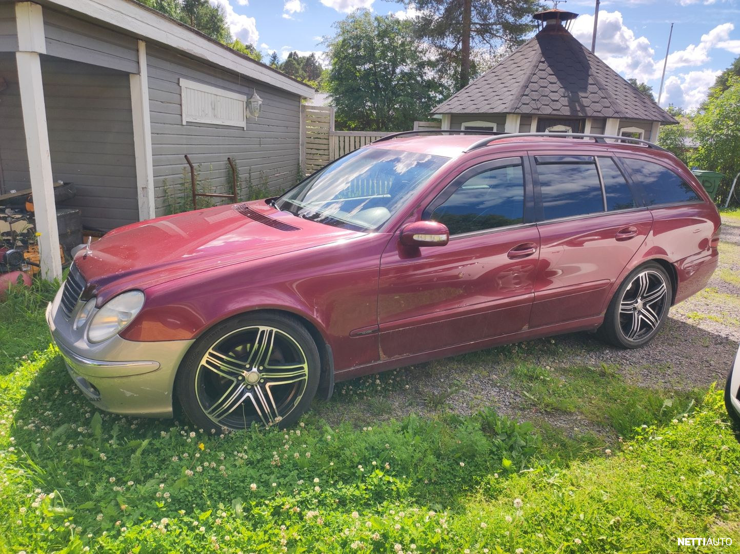 Mercedes-Benz E 220