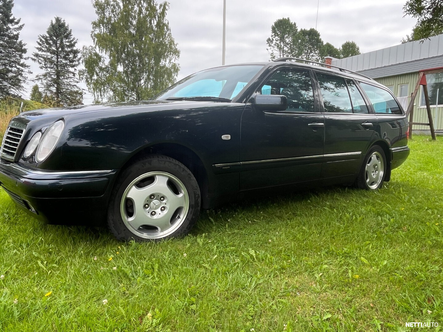 Mercedes-Benz E 320 1998, photo 2/10