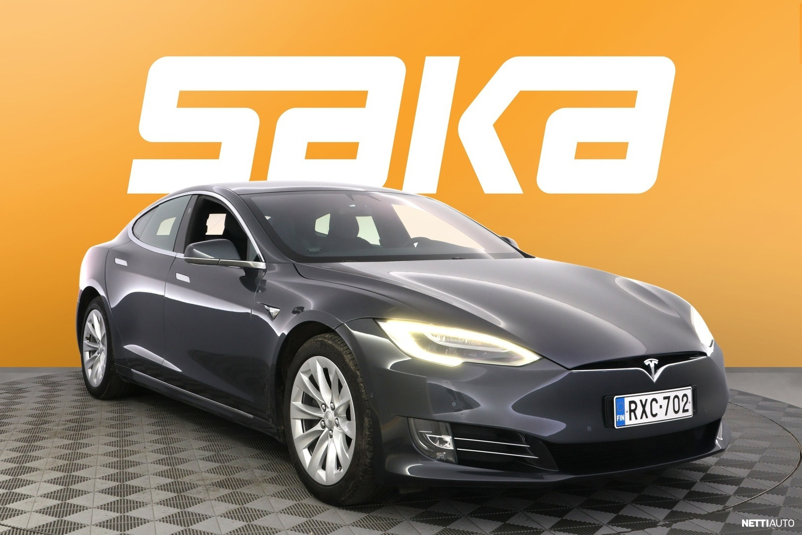 Tesla Model S