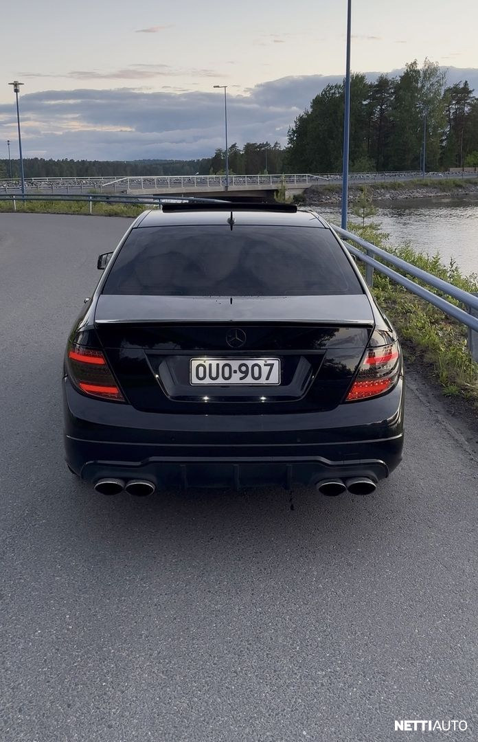 Mercedes-Benz C