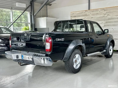 Nissan King Cab 2,5 4x4, Ilmastointi 2005, photo 6/17