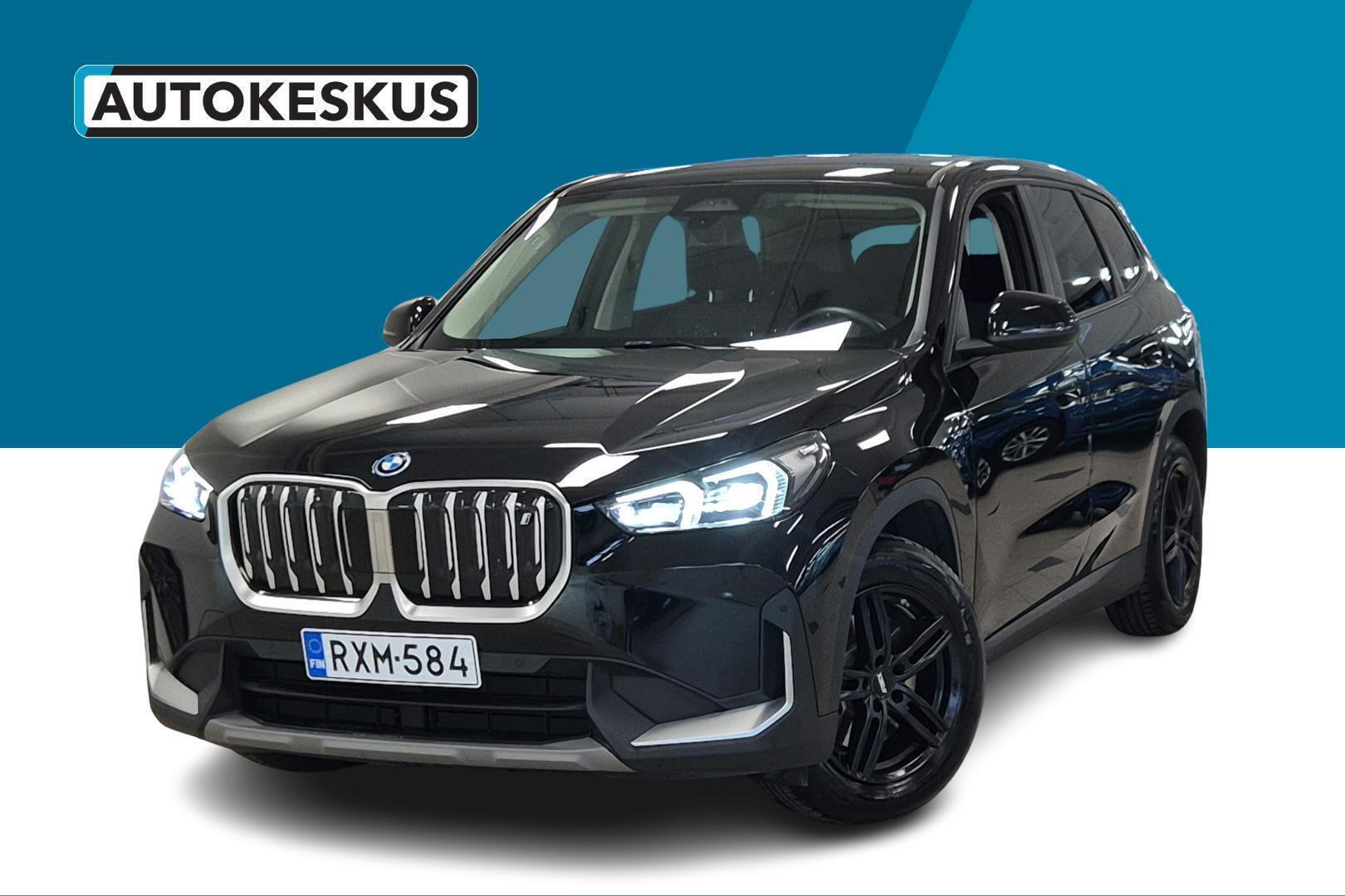 BMW iX1