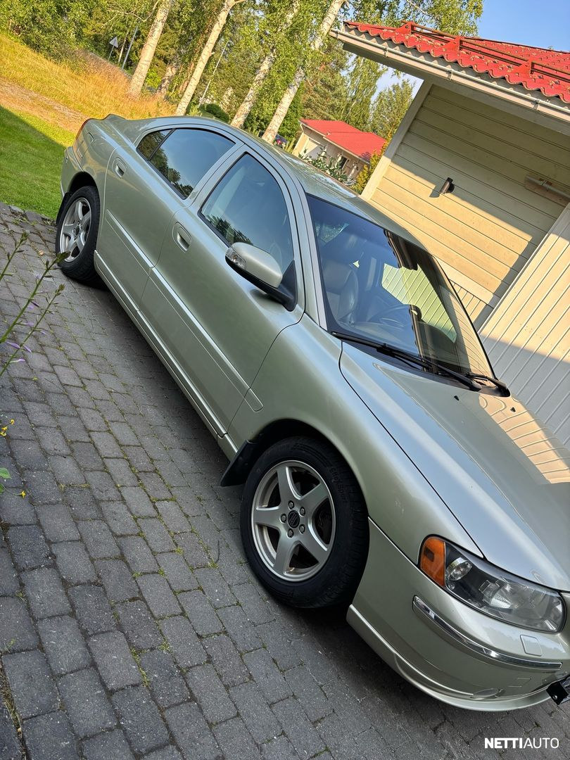 Volvo S60