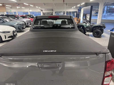 Isuzu D-Max 2025, photo 5/9