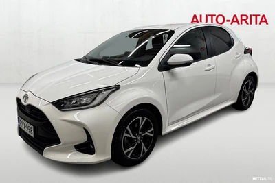 Toyota Yaris 1,5 Hybrid 116 Intense Plus 2024, photo 1/10