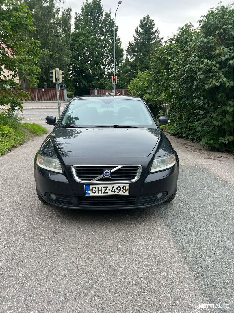 Volvo S40