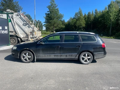 Volkswagen Passat 2010, kuva 3/10