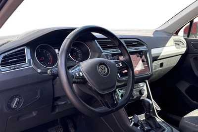 Volkswagen Tiguan 2018, photo 3/3