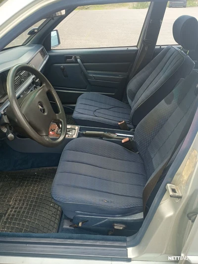 Mercedes-Benz 190 190E 1991, kuva 6/7