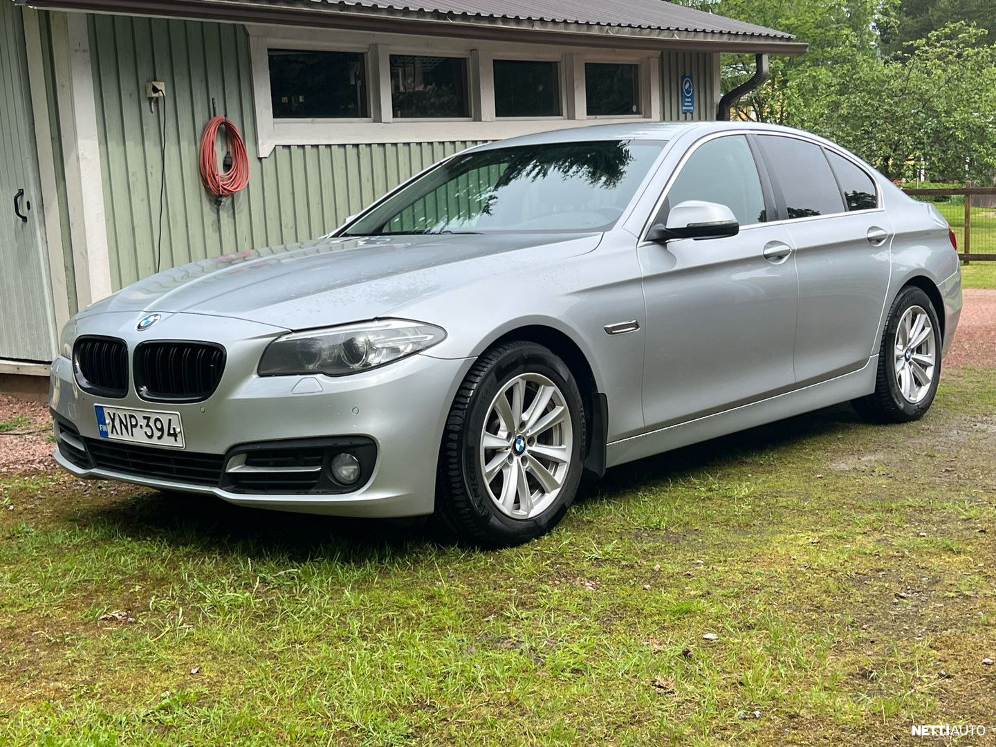BMW 518