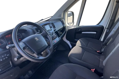 Peugeot Boxer L2H2 335 BlueHDi 120 S&S 2023, photo 7/22