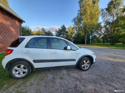 Suzuki SX4 1,6 VVT 4WD X-OVER 5D 2010, photo 3/17