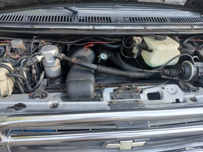 Chevrolet Chevy Van 1989, kuva 7/20
