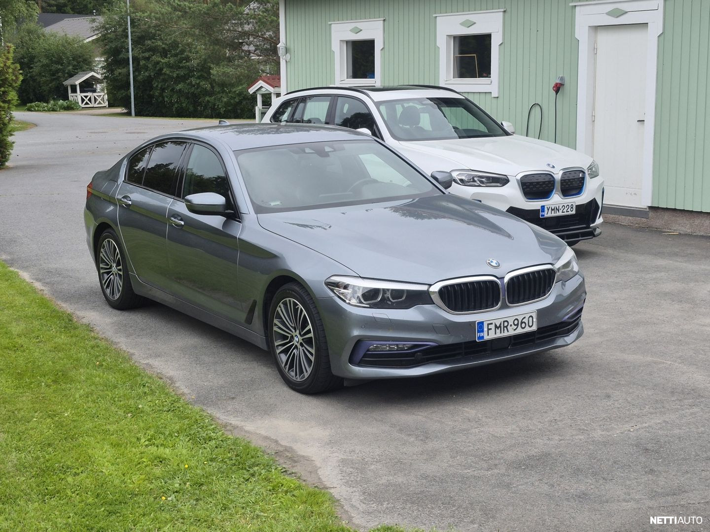 BMW 520