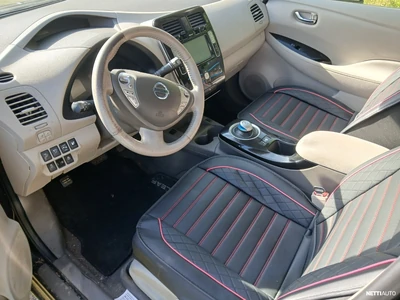 Nissan Leaf Acenta Solar 6,6 kW charger 2014, kuva 4/6