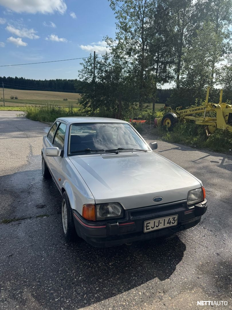Ford Escort
