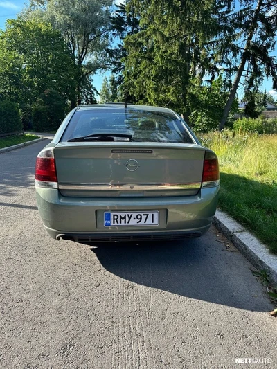 Opel Vectra GTS 2.2 hatchback automatic 2004, photo 3/12