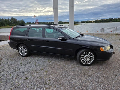 Volvo V70 2006, kuva 4/5
