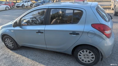 Hyundai i20 1,2 Classic 5d 2009, photo 7/13