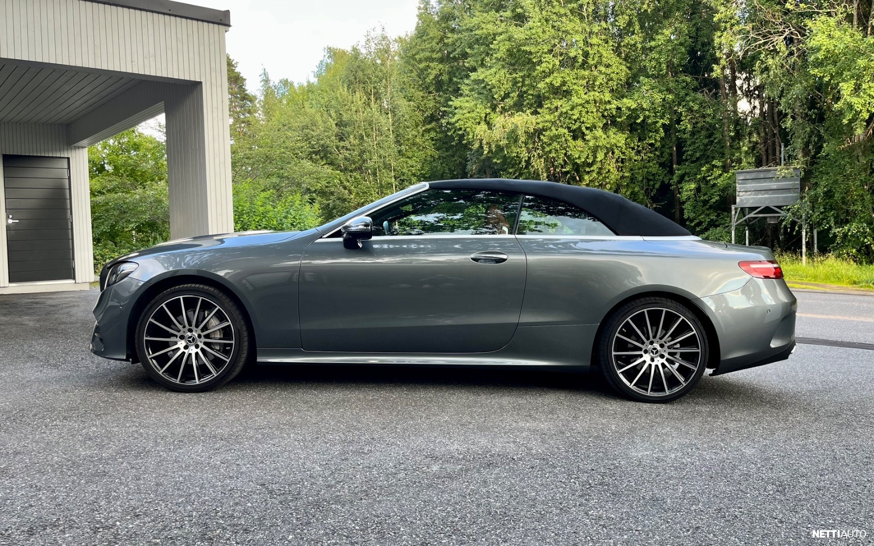 Mercedes-Benz E