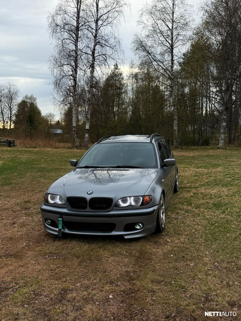 BMW 320