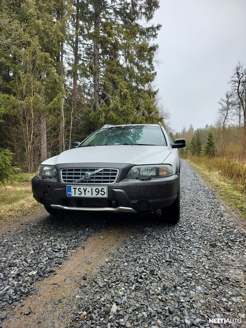 Volvo XC70