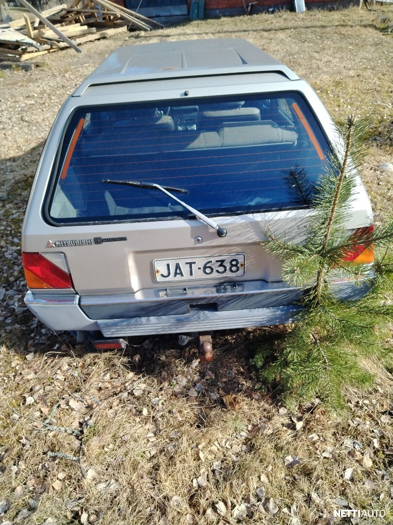 Mitsubishi Lancer 1991, kuva 4/6