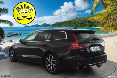 Volvo V60 2022, photo 4/37