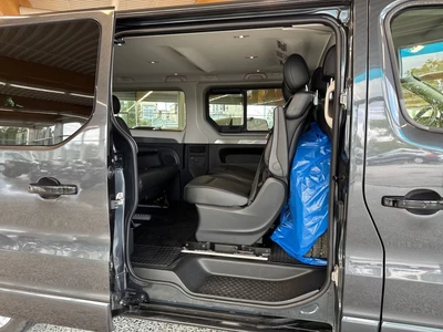 Opel Vivaro 2019, photo 5/23