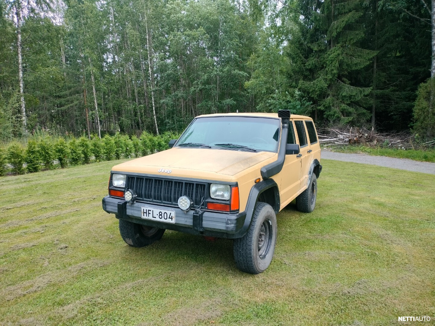 Jeep Cherokee