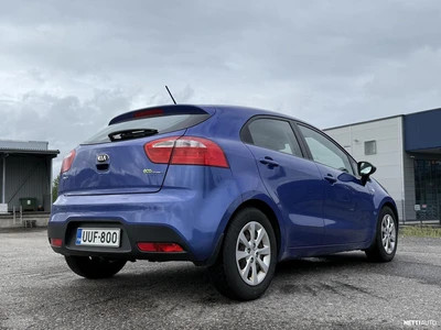 Kia Rio 2013, photo 3/9