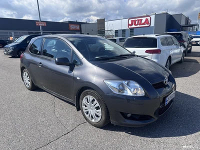 Toyota Auris 2009, kuva 1/9