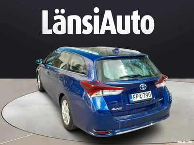 Toyota Auris 2017, kuva 7/9