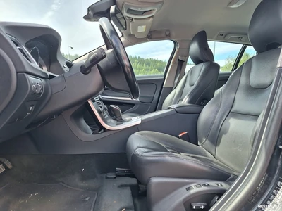 Volvo V60 2014, photo 4/4