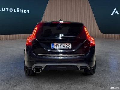 Volvo V60 2015, photo 5/34