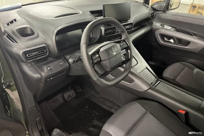 Toyota Proace City Verso EV 2026, photo 7/15