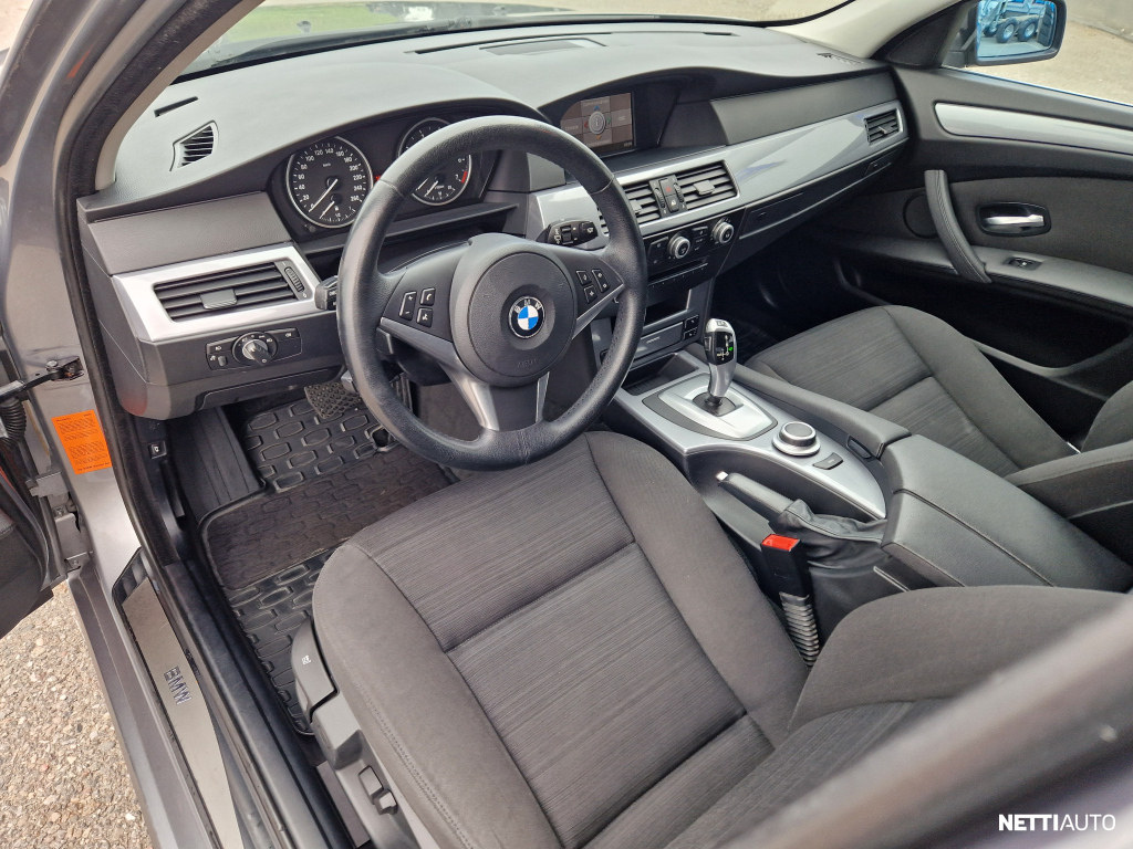 BMW 523 2008, photo 7/14